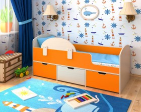 Кровать Малыш-мини с бортиком Дуб молочный/Оранжевый в Тевризе - tevriz.katalogmebeli.com | фото